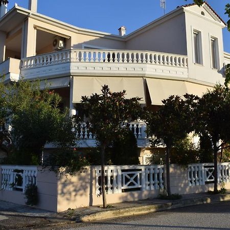 Five stars in Trikala Lägenhet Exteriör bild